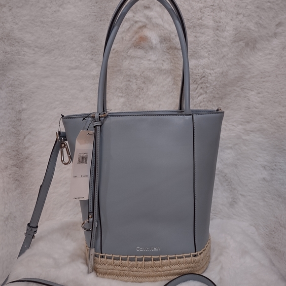 Calvin Klein Beautiful Bag - Picture 8 of 16